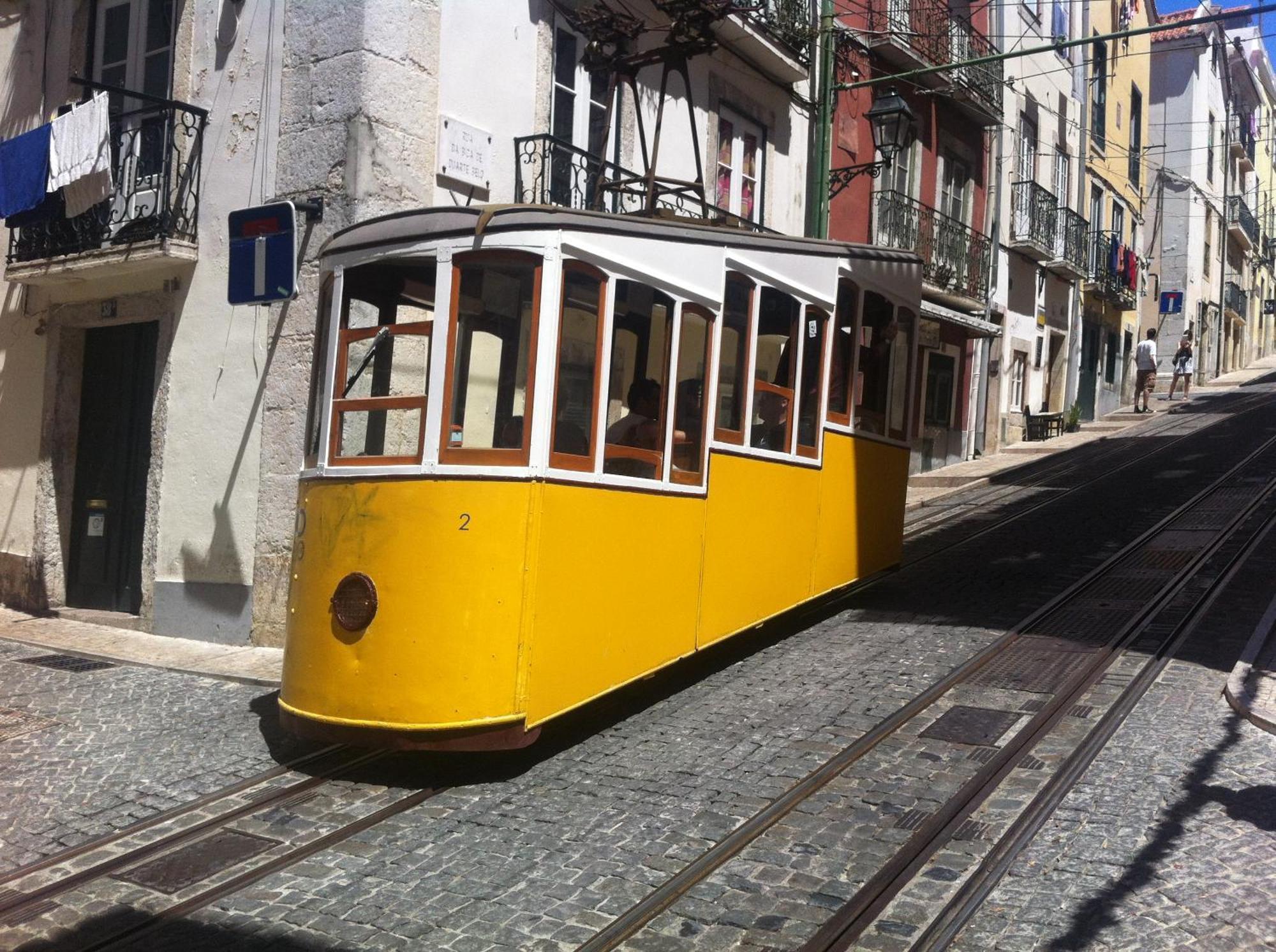 Apartment Duarte Belo Bica 3 Lisbon